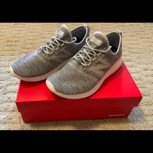 New Balance Sneakers - Heather Grey - 8.5